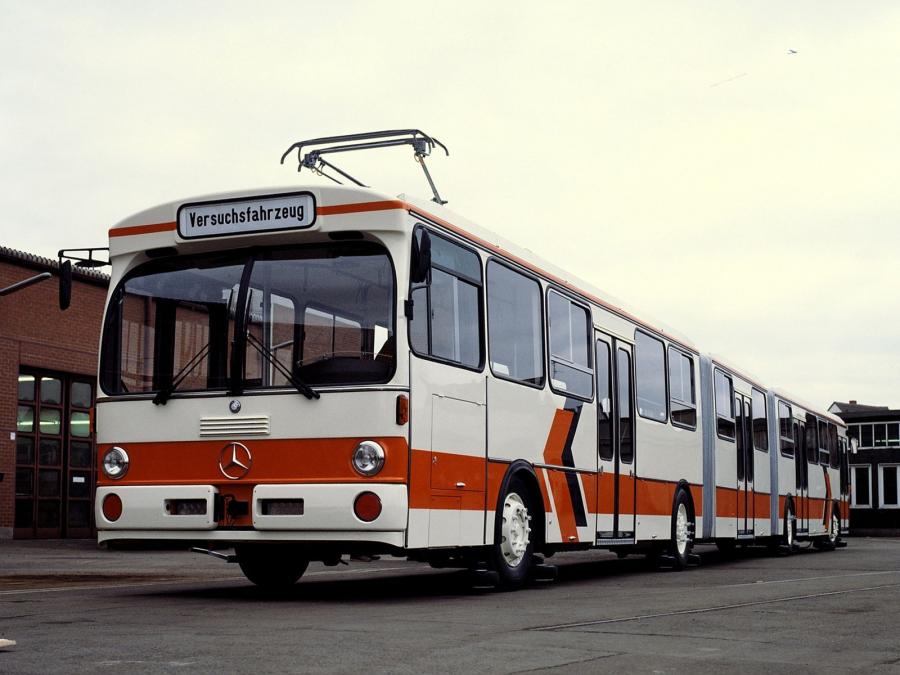  Mercedes-Benz O305 GG Trolley Bus 1981 года  (фото 1 из 1)